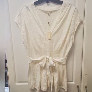 NWT Max Studio V-neck Tie Front Top XL